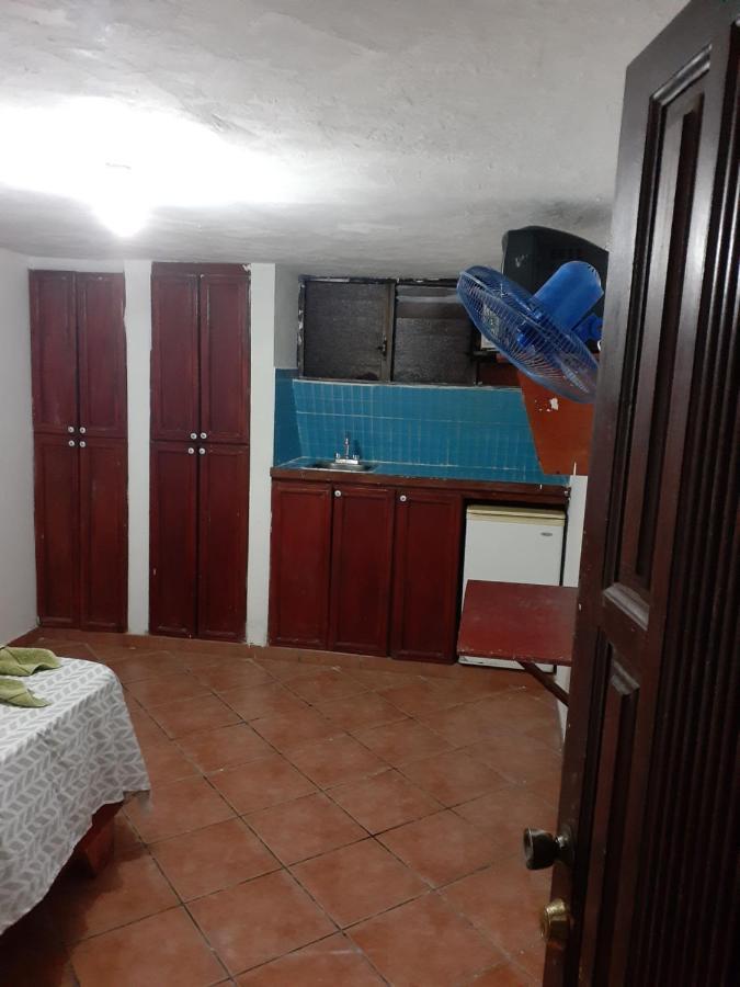 Adriano'S Apartahotel サントドミンゴ エクステリア 写真